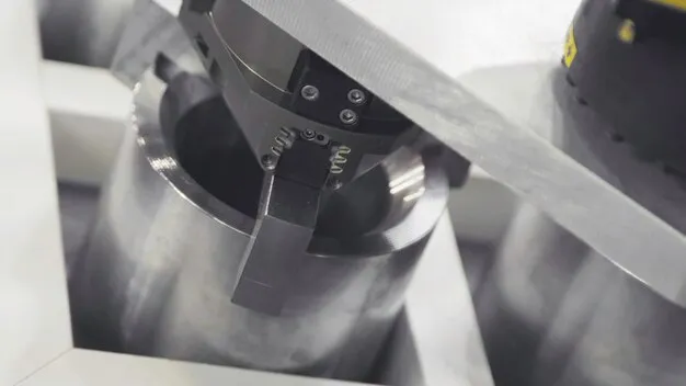 Изготовление механической детали по образцу для автомобильной промышленности