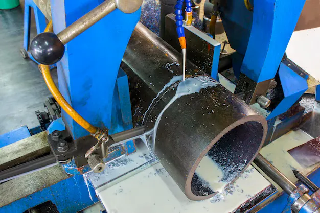 Расточка отверстия в алюминиевом корпусе