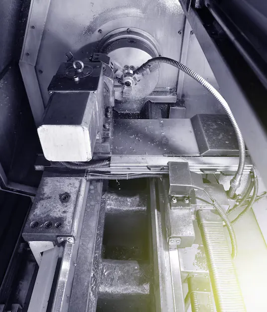 Фрезерование детали с ЧПУ из алюминия